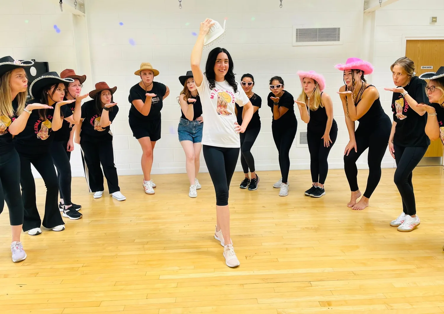 Texas Hold'em hen party dance class in Sheffield